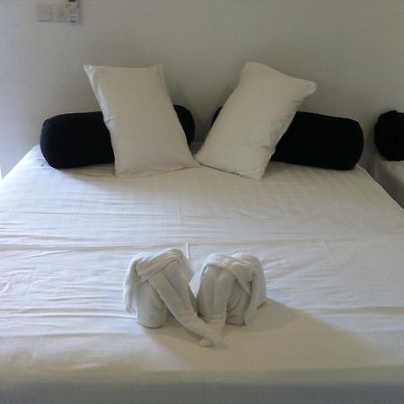 Friends Guesthouse Kudapaduwa Bagian luar foto